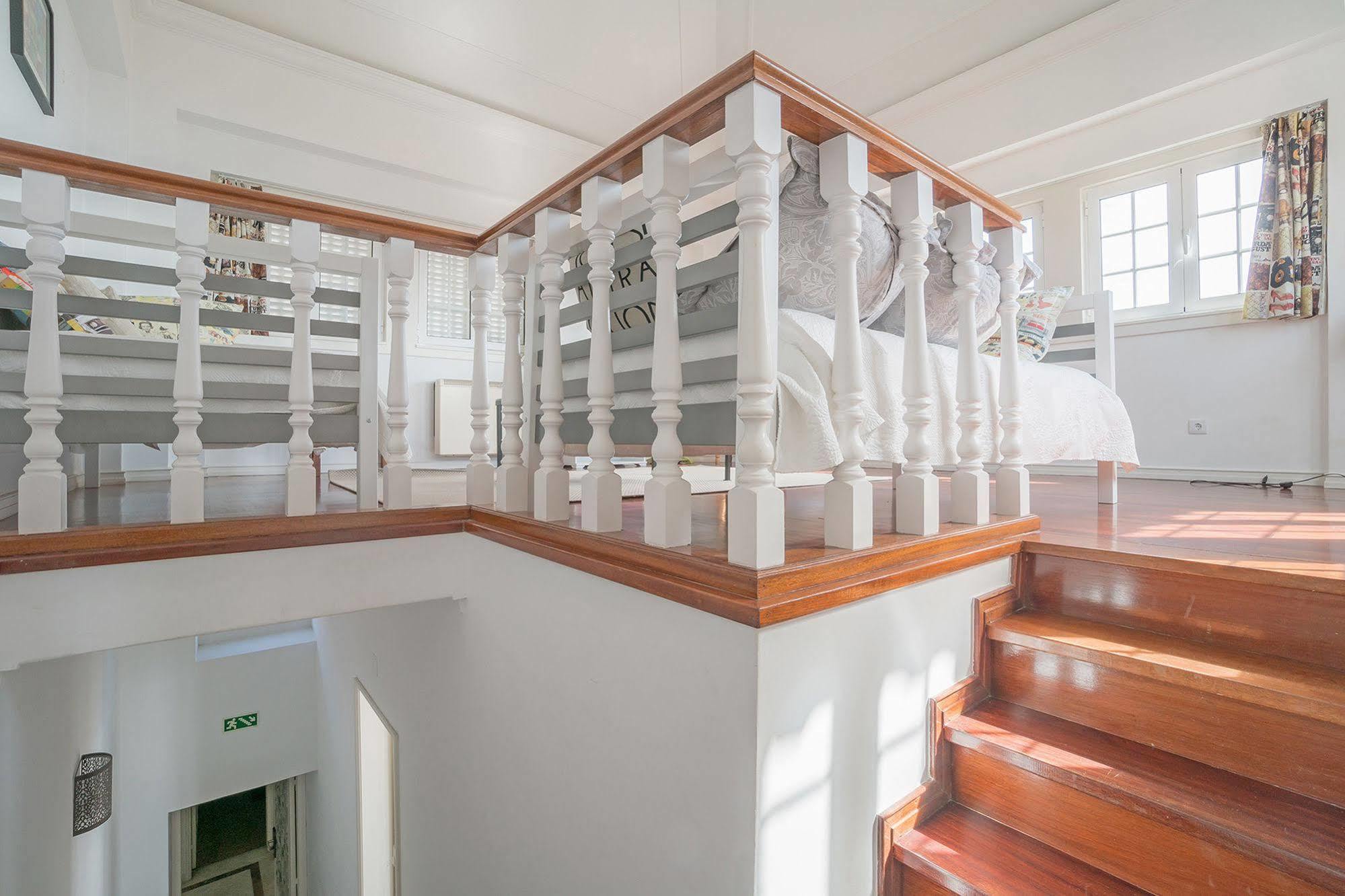 Blue Boutique Hostel & Suites Estoril Luaran gambar
