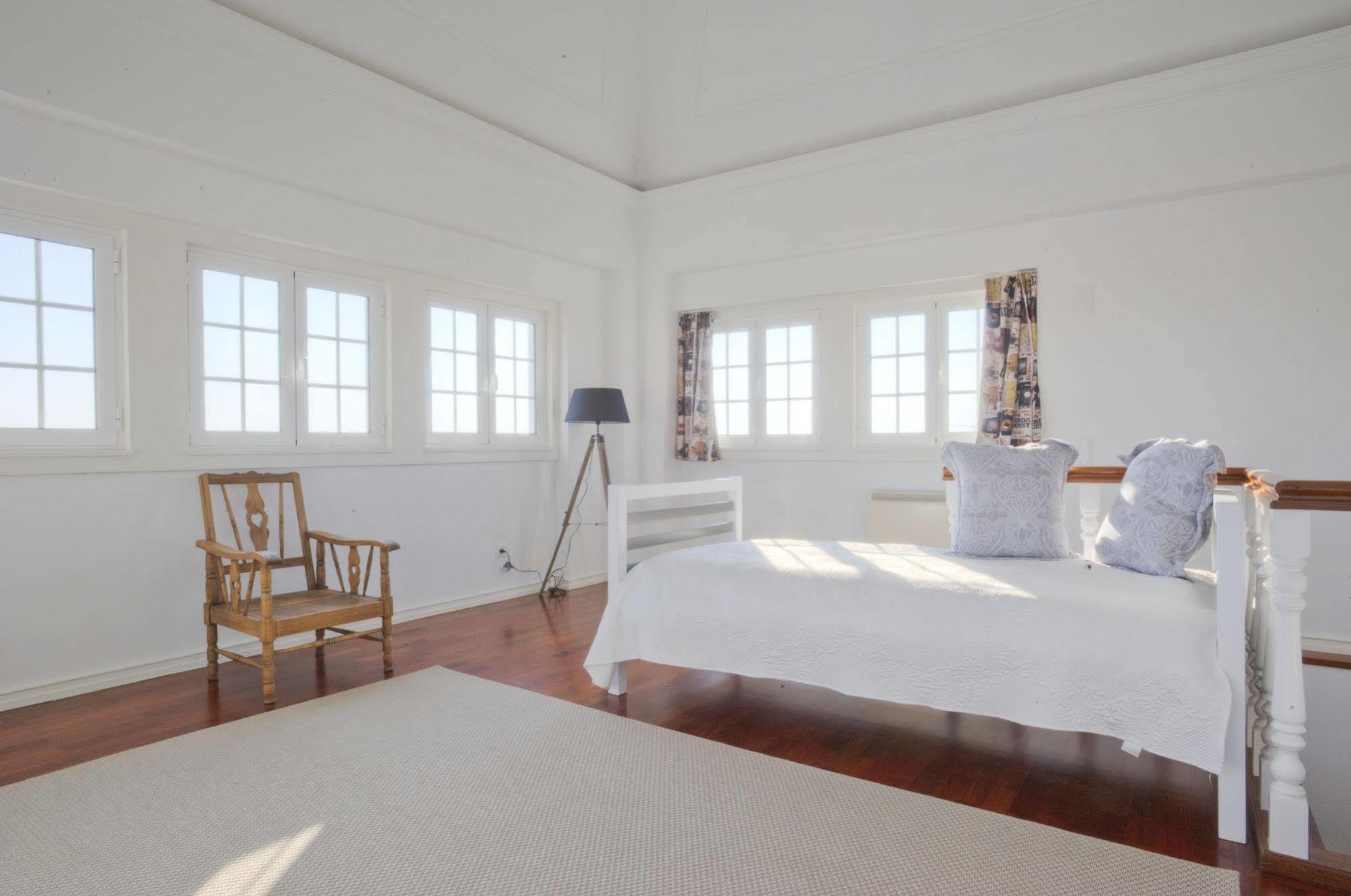Blue Boutique Hostel & Suites Estoril Luaran gambar